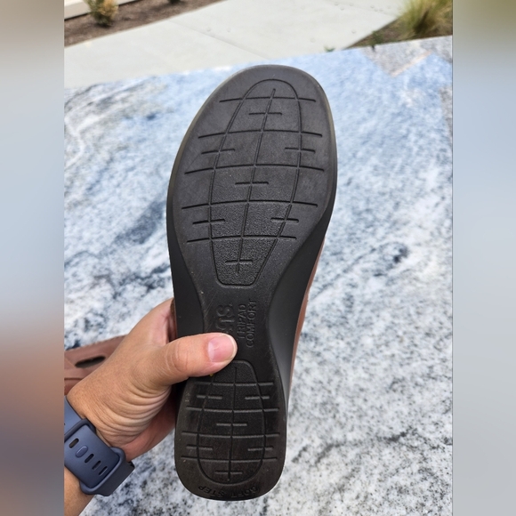 SAS Women's Roamer Slip On Loafer Chestnut Sz 9 Leather - Picture 9 of 16